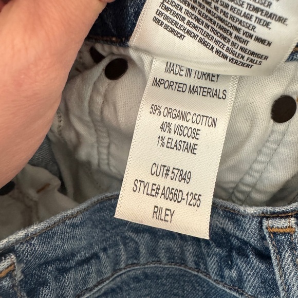 Agolde Riley High Rise Crop Jeans - Picture 4 of 6